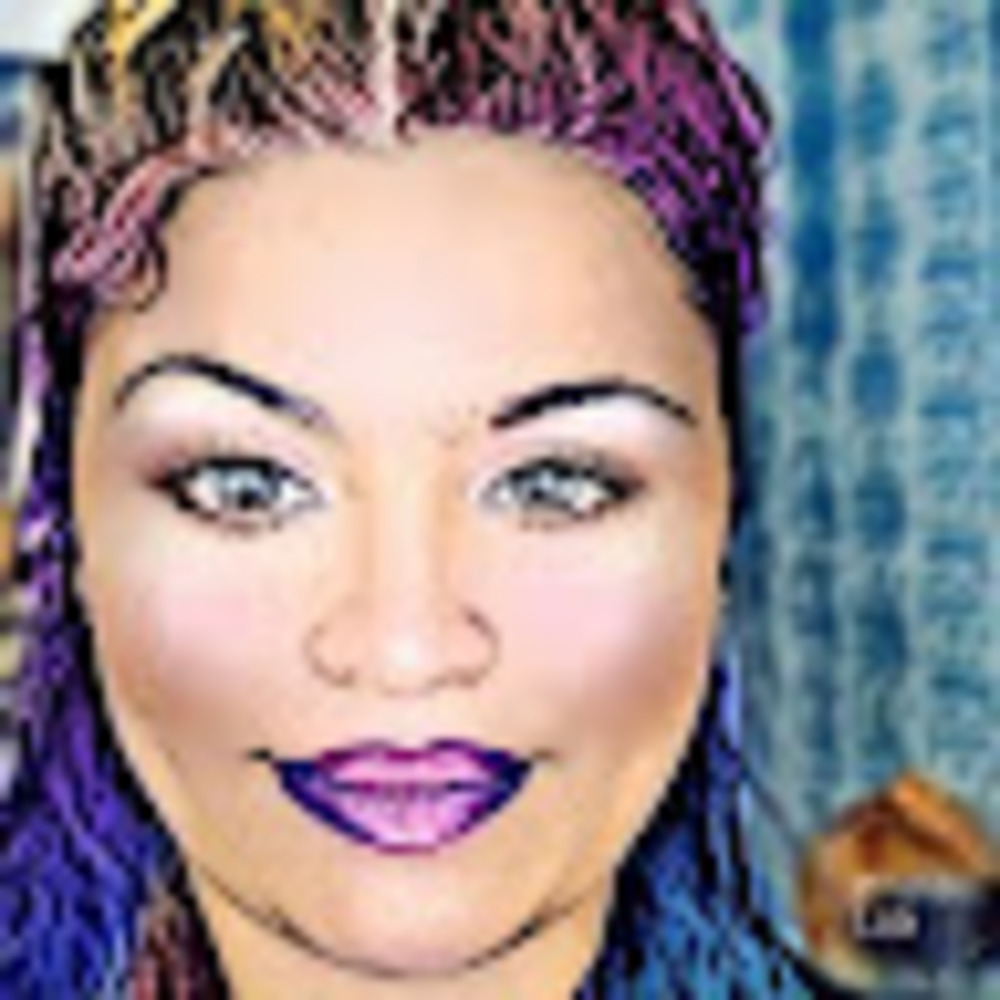 Meet your Posher, Sonia